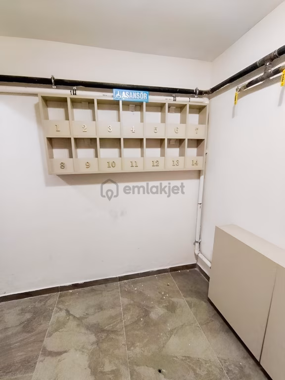 Bahçelievler Yayla Gonca Sokak'ta Kiralık 2+1 Daire 2