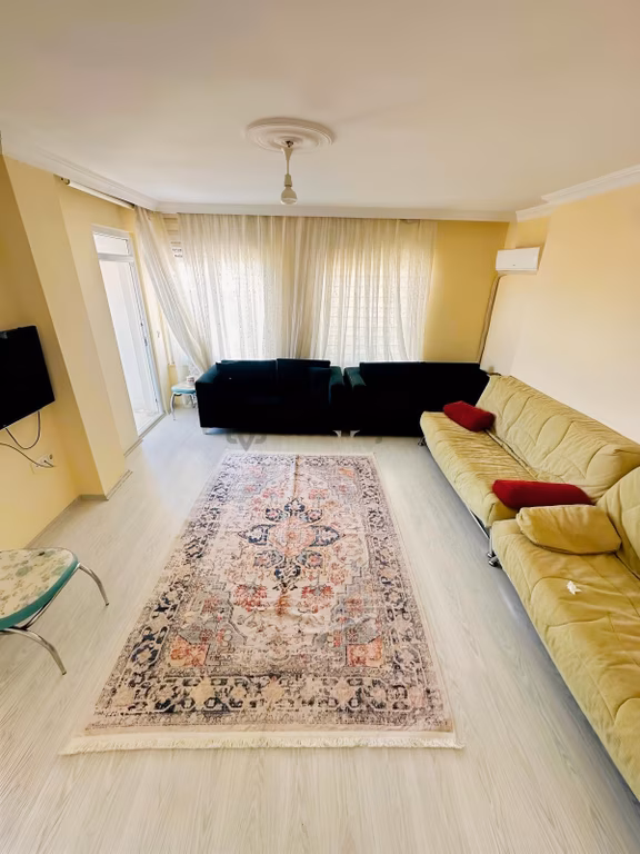Hüsnükarakaş Mah Site İçi Doğalgazlı Eşyalı Katta 2+1 1