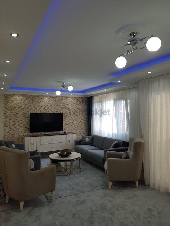 Ahmet Taner Kışlalı Mahallesinde Full Yapılı 3+1 Manzaralı Daire 1