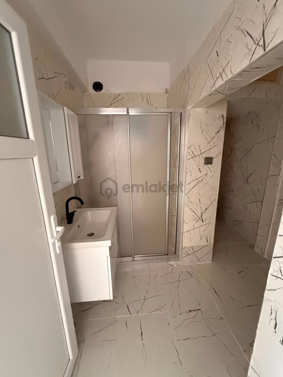 Samsun İlkadım Zafer Mahallesi'nde Masrafsız 1.kat 2+1 Satılık Daire 1