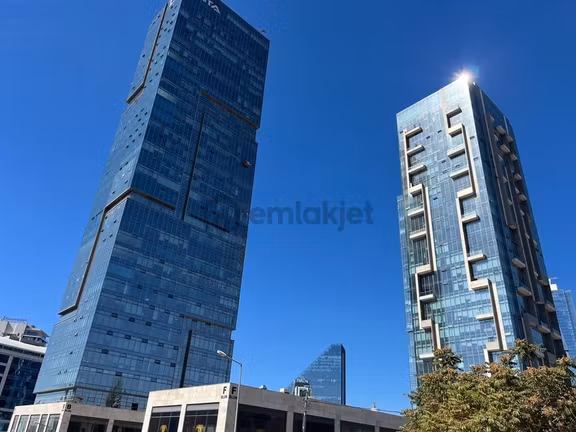 1071 Usta Plaza'da 1+1 Eşyalı Kiralık Ofis 1