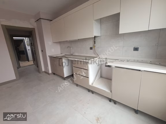 Arstu Gm. İnderede Satılık 3+1 Daire 2