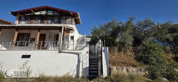 Avşa Adası Angali Mevkii..2 Katlı İkiside Bağımsız Bir Birinden Villa Krediye Uygun Değildir 2