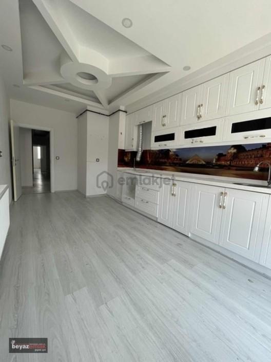 Ulukavak Mahallesinde 3+1 Geniş Satılık Daire 1