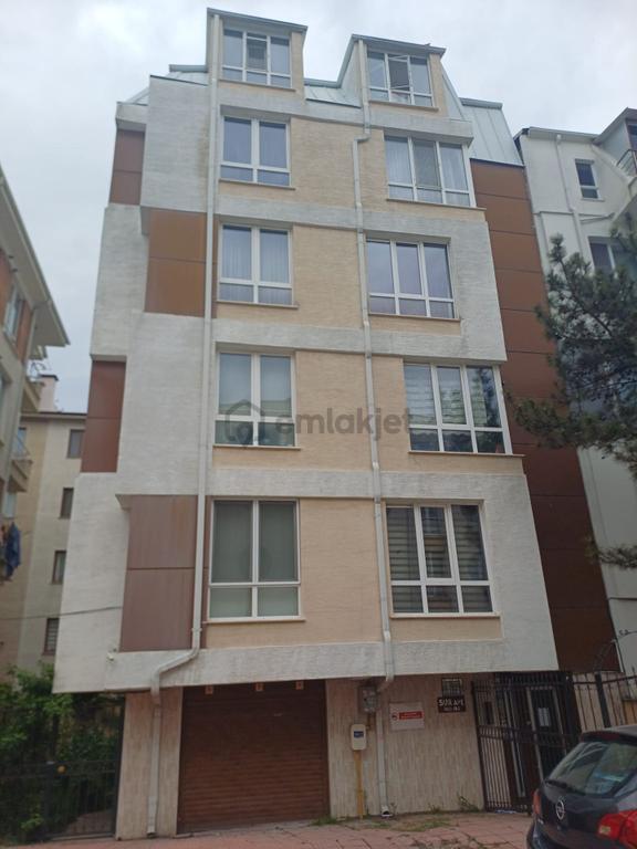 Century 21 Vizyon'dan Bahçelievler'de Kiralık 3+1 Daire 1