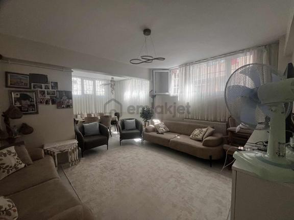Kocamustafapaşa Merkeze Yakın Eşyalı 100m2 2