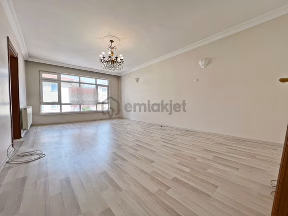 Aşağı Eğlence Mah. Etlik Şehir & Gata Yürüme Mesafesi Katta Masrafsız 3+1 Ön Cephe!! 1