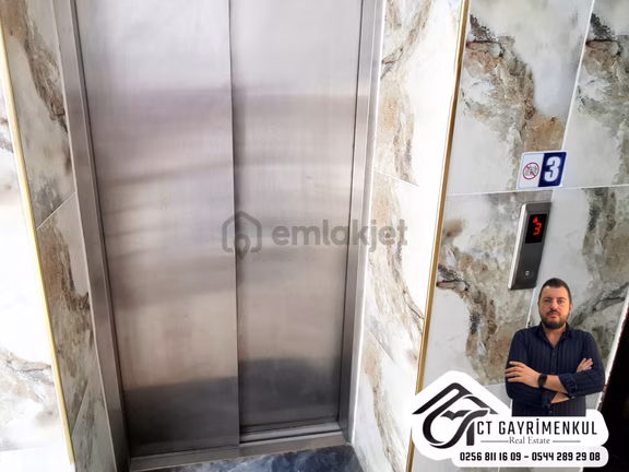 Didim'de Satılık 3+1 Dublex Deniz Manzaralı Asansörlü Daire 2