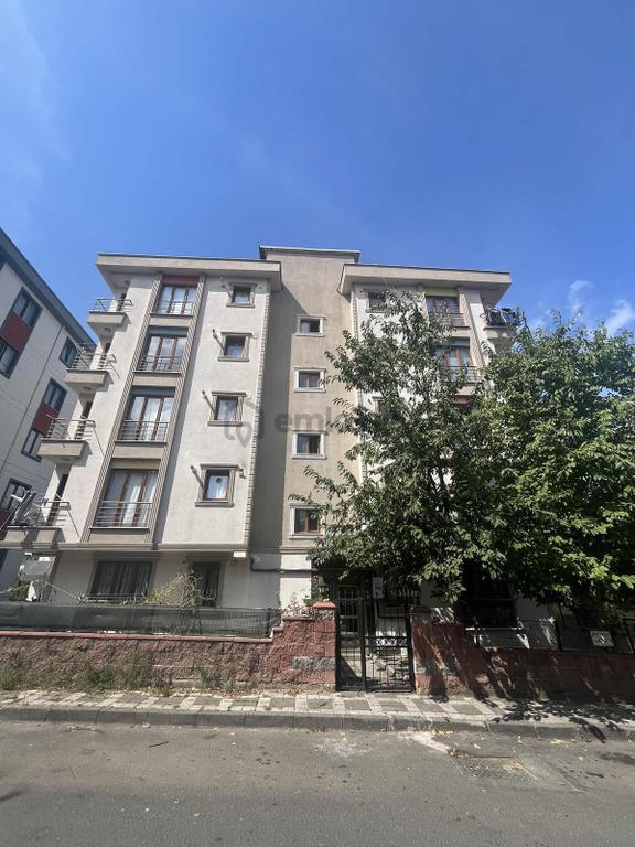 Dudulu Mahallesinde Ulaşıma Yakın Arakat Kiralık 2+1 2
