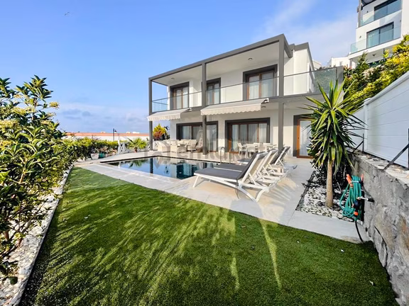 Bodrum Yalıkavak'ta Satılık Özel Plajlı Sitede Özel Havuzlu Bahçeli Deniz Manzaralı Müstakil Villa 1