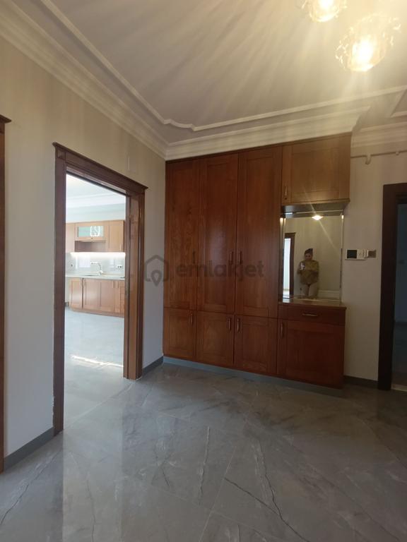 Turgut Özal’da 260 M² Ultra Lüks 4+1 2