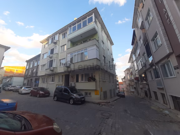 Edirne Merkez Taşlıkta Merkezi Konum Satılık 2+1 Ferah Daire 1