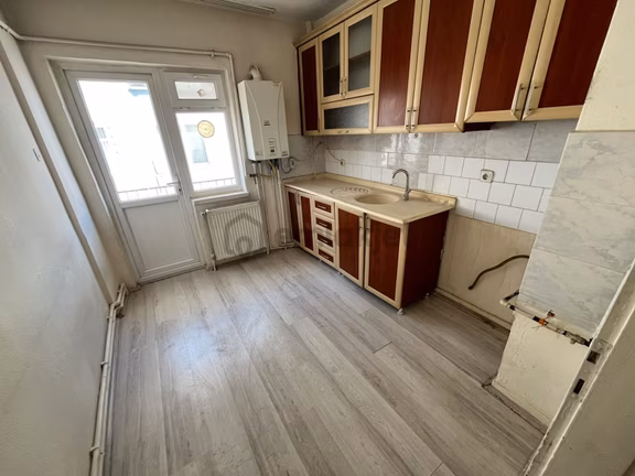 Çelik'ten Sincan Mareşal'de 3+1 Ara Kat Mükemmel Konum 115m² Kiralık Daire 2