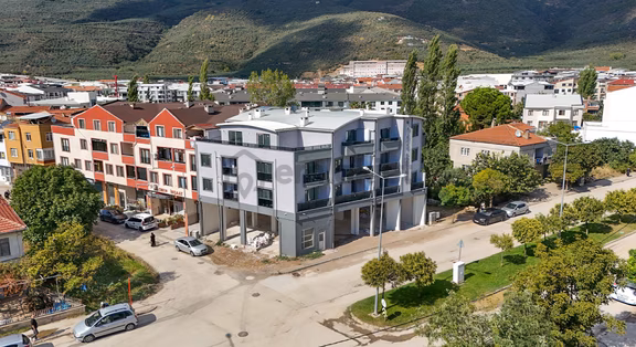 C21 Cius; Bölge Parkı Civ Önü Açık 3+1 Dükkan Üstü Sıfır Daire 2