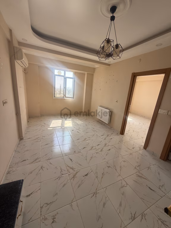 Hasbirlik Emlaktan Kiralık 1+1 Eşyasız Daire 2