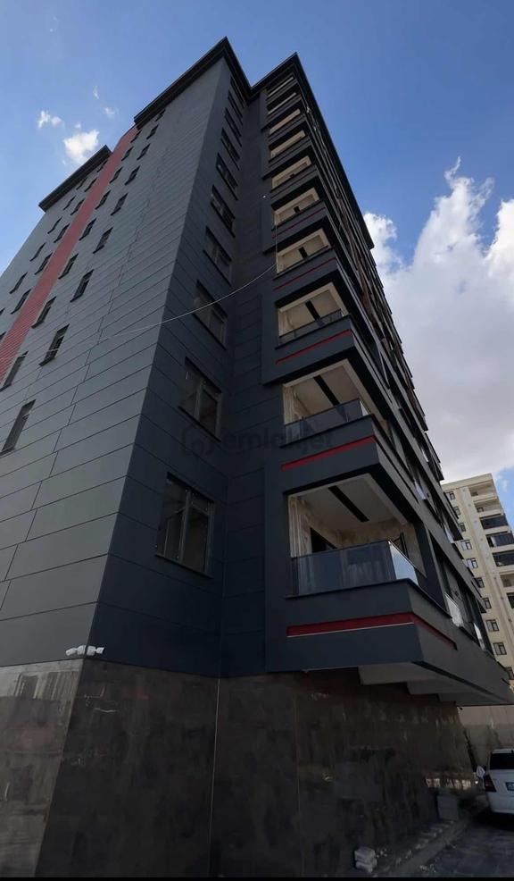 Geylani Emlak'tan Mehmetçik Lüx Arakat 115 M2 Arakat