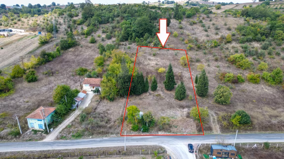 Uzmanlar'dan Yalakdere Asfalta Cephe 2885 M2 Satılık Tarla 1
