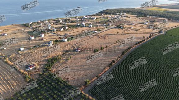 Nuhoğlu `ndan Satılık 305 M2 İmarlı Köşe Başı Arsa 2