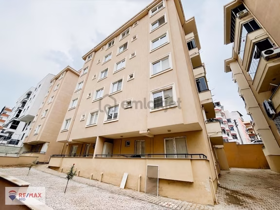 Remax Mıd 'den - 1. Sakarya Mahde - Satılık - 2+1 2