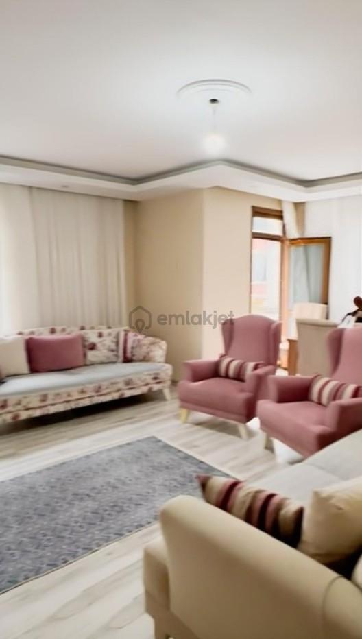 Bahçeşehir Ve Doğan Araslı'ya Yakın 3+1 Köşe Binada Çift Cepheli 1