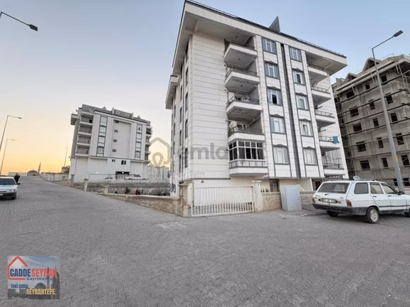 Cadde Seyrandan Kiralık Batı Kent Mah 2