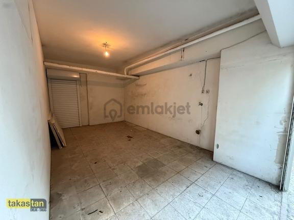 Pancarlıda Elektrik Ve Suyu Mevcut 30 M² Garaj 2