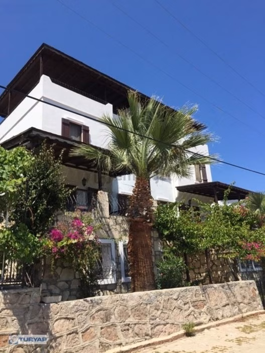 Bodrum Akyarlarda Muhteşem Denız Manzaralı Satılık Fırsat Vılla 1