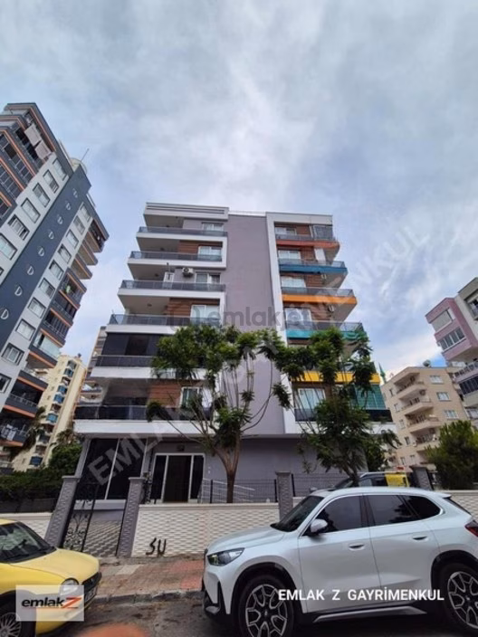 Emlak Z'den Çiftlikköy Mahallesi 1+1 Lüks Satılık Concept Daire 2