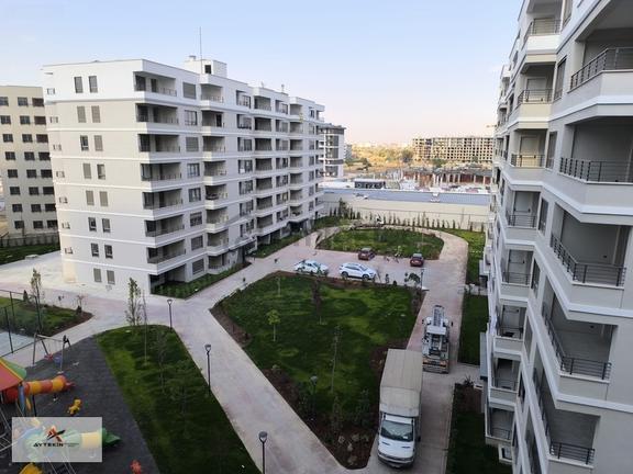 Gazze Caddesinde Geniş Kiralık Daire 1