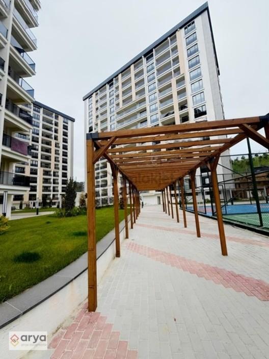 Fgm Gloria,geniş,site İçi,çift Banyo, Geniş Balkonlu Satılık 2+1 2