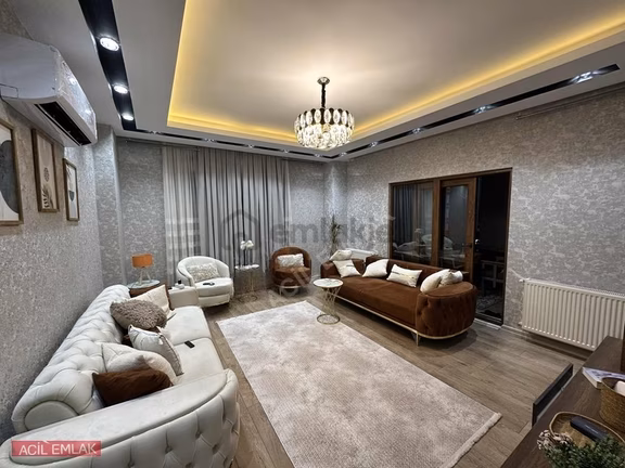Acil Emlak'tan 4+1 Lüx Daire Çankaya Mah 1