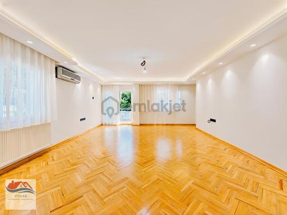Karşıyaka Bostanlı Akbank Sokaklarında Ful Tadilatlı Kiralık 3+1 1