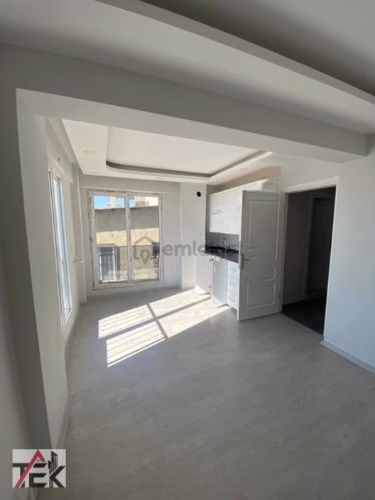 Bayraklı Şehir Has Yakını Geniş 1+1 Deniz Mnz Satılık Daire 1