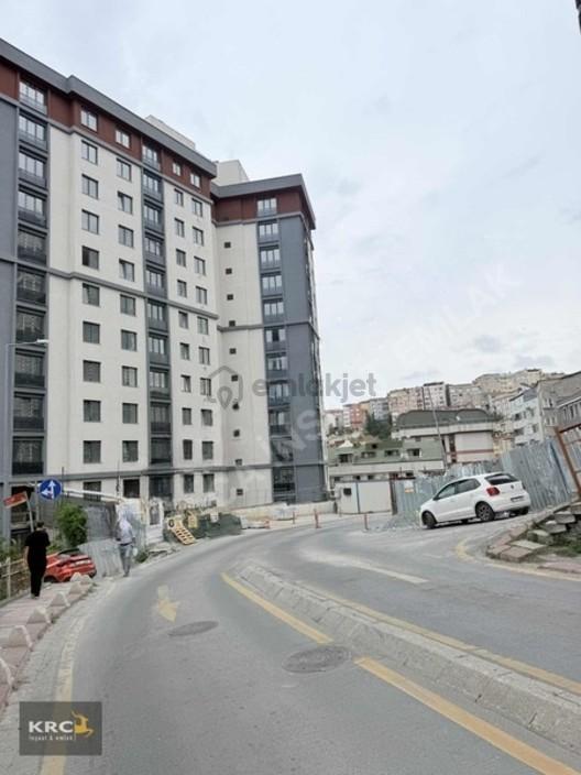 Satılık 2+1 Daire Panaroma Rezidans Kağıthane T Paşa Mah 2