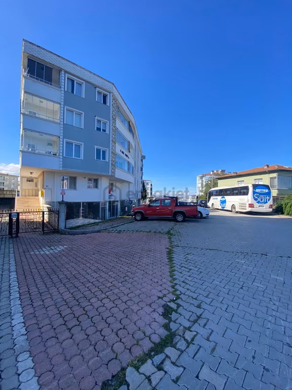 Hasköy Mahallesi'nde Kiralık Eşyalı 2+0 Daire 1
