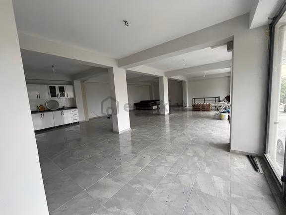 -wera- Sancaktepe 2 Katlı Geniş Sıfır Dükkan 2