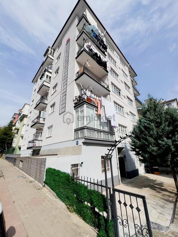 Demetevlerde Metro Yakını 2.5+1 Eşyalı Kiralık Daire 1
