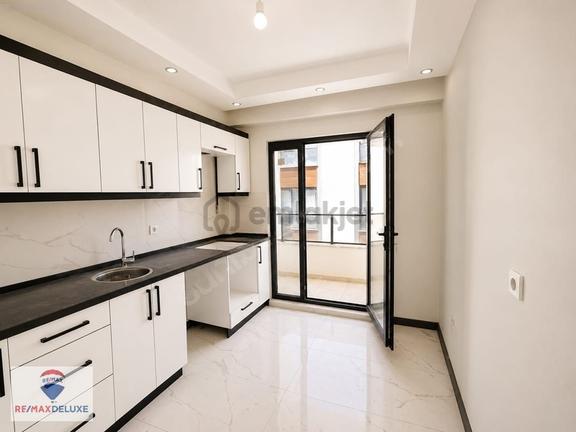 Fatih İş 4+1 180 M² Teraslı 3 Balkonlu Yeşil Alan Cepheli 1