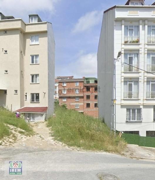 İslambeyde 1.10 Emsal-4kat Yükseklikte Satılk 236m2 İfrazlı Arsa 1