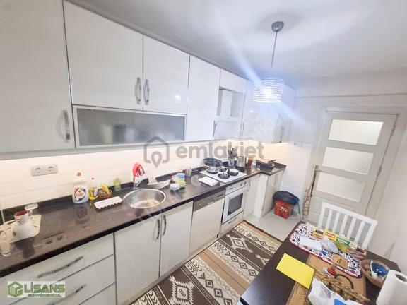 A.türkeş_blv_metro_yolu_üzeri_k.mutfak_geniş_3+1 1