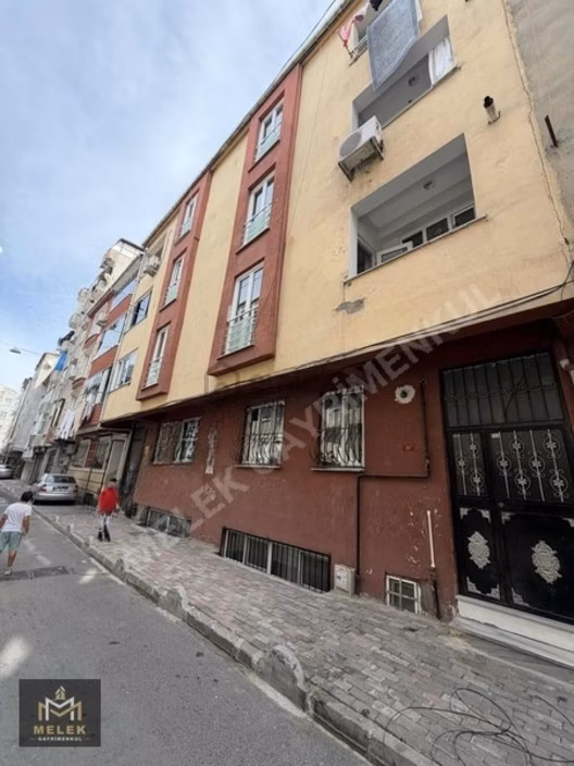 Melek Emlaktan Turgutreis De K.uygun Satılık 110 M2 Daire 2