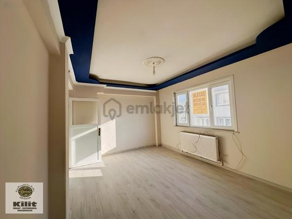 Bandırma Kilit Emlaktan Hacıyusuf'ta Satılık 2+1 Daire 2
