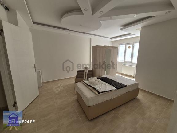 Merkezi Konumda Kiralık 1+1 Ayrı Mutfaklı -aktif Gayrimenkul 1