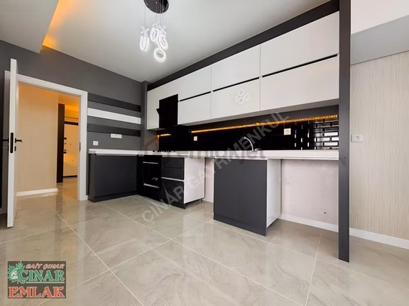 **çınardan** Huzurlu Bir Yaşamın Adresi Olan 3+1 Site Daireleri 1