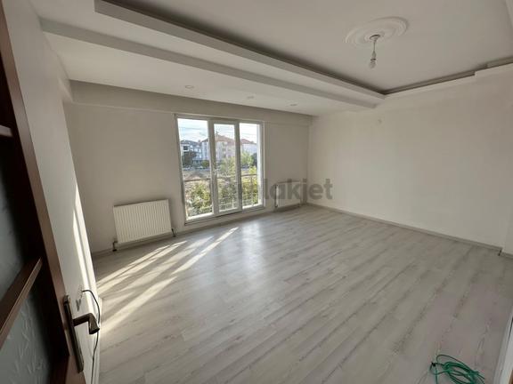 Molla Team'den Çobançeşme'de Kiralık Net 90 M2 2+1 Daire 2