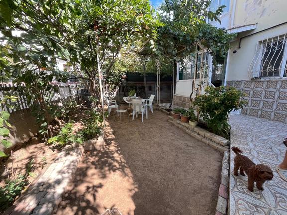 Menderes Turyap'tan Mithatpaşa Mh.3+1triplex Geniş Bahçeli Villa 2
