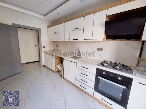 Sporkent'te Ebeveyn Banyolu 3+1 Satılık Lüks Daire 1