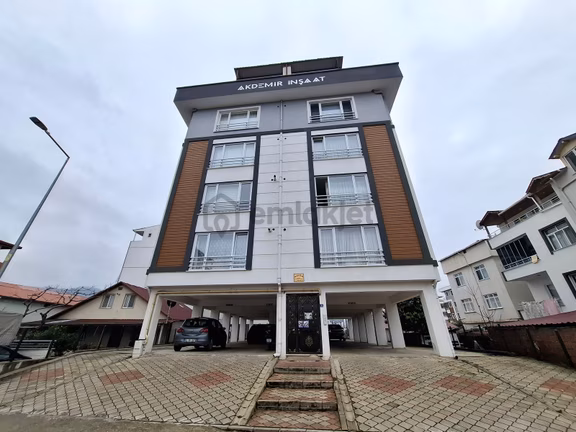Cumhuriyet Mah Satılık 3+1 Arakat Daire 1