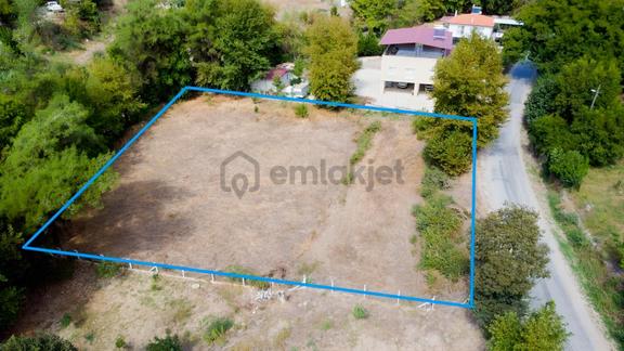 Doğayla İç İçe, Asfalt Yola Cepheli 2051 M² İmarlı Arsa! 1