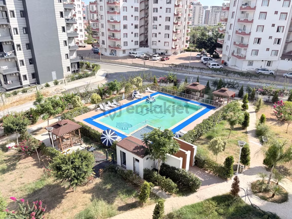 Prestij'den Eski Mezitli'de Havuzlu Site'de Sıfır 3+1 Daire 1
